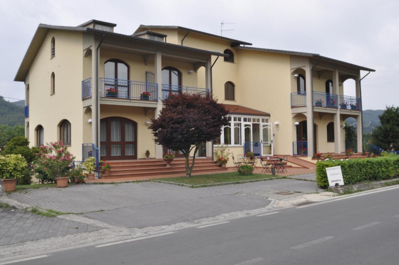 Hotel The Marquee Castelnuovo di Garfagnana Eksteriør billede